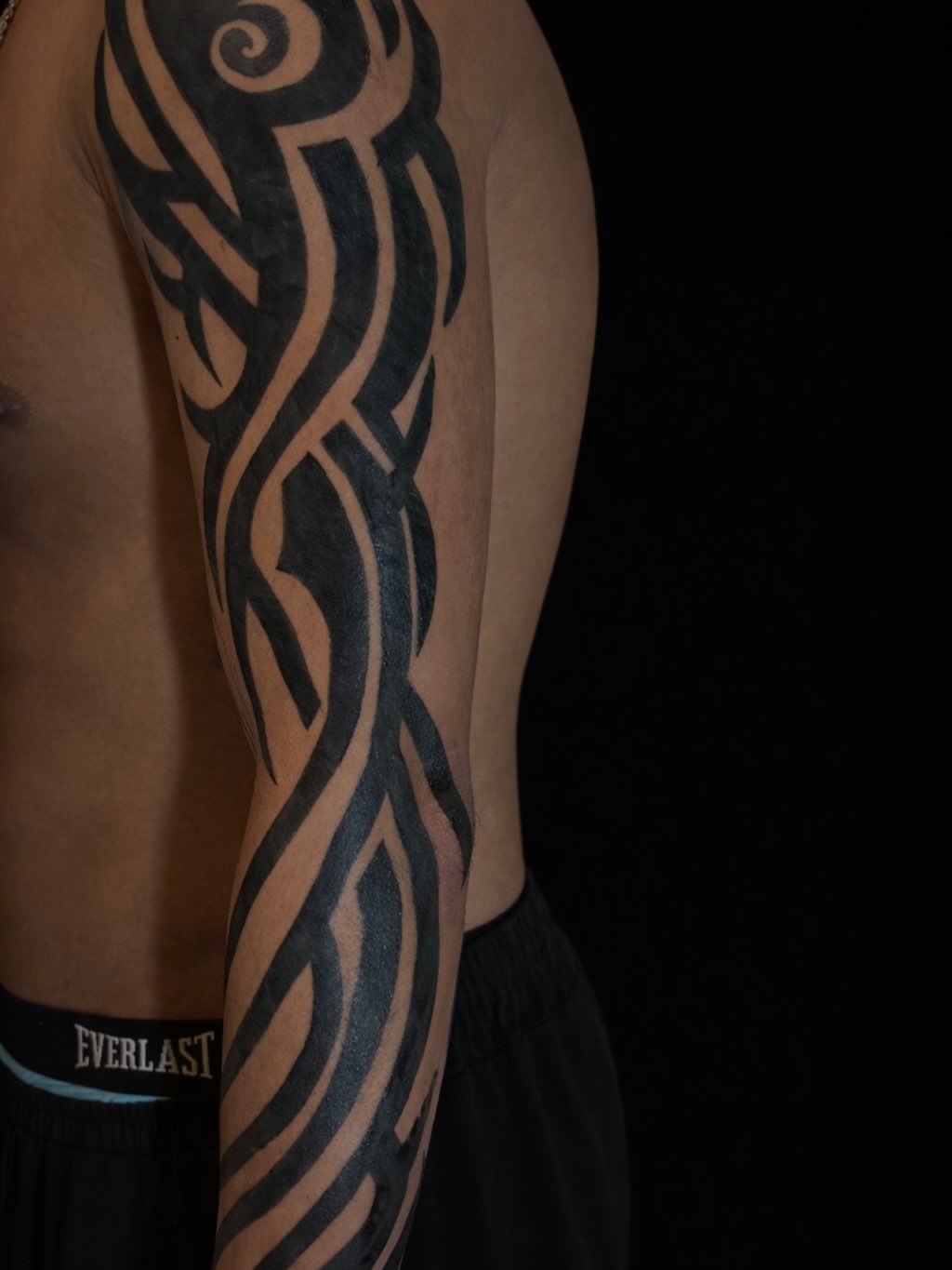 Tattoo by @tatsoul.byclaudia โ tribal, blackwork