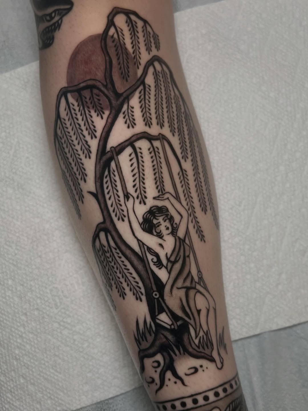 Tattoo by @livleotattoo — american_traditional, illustrative