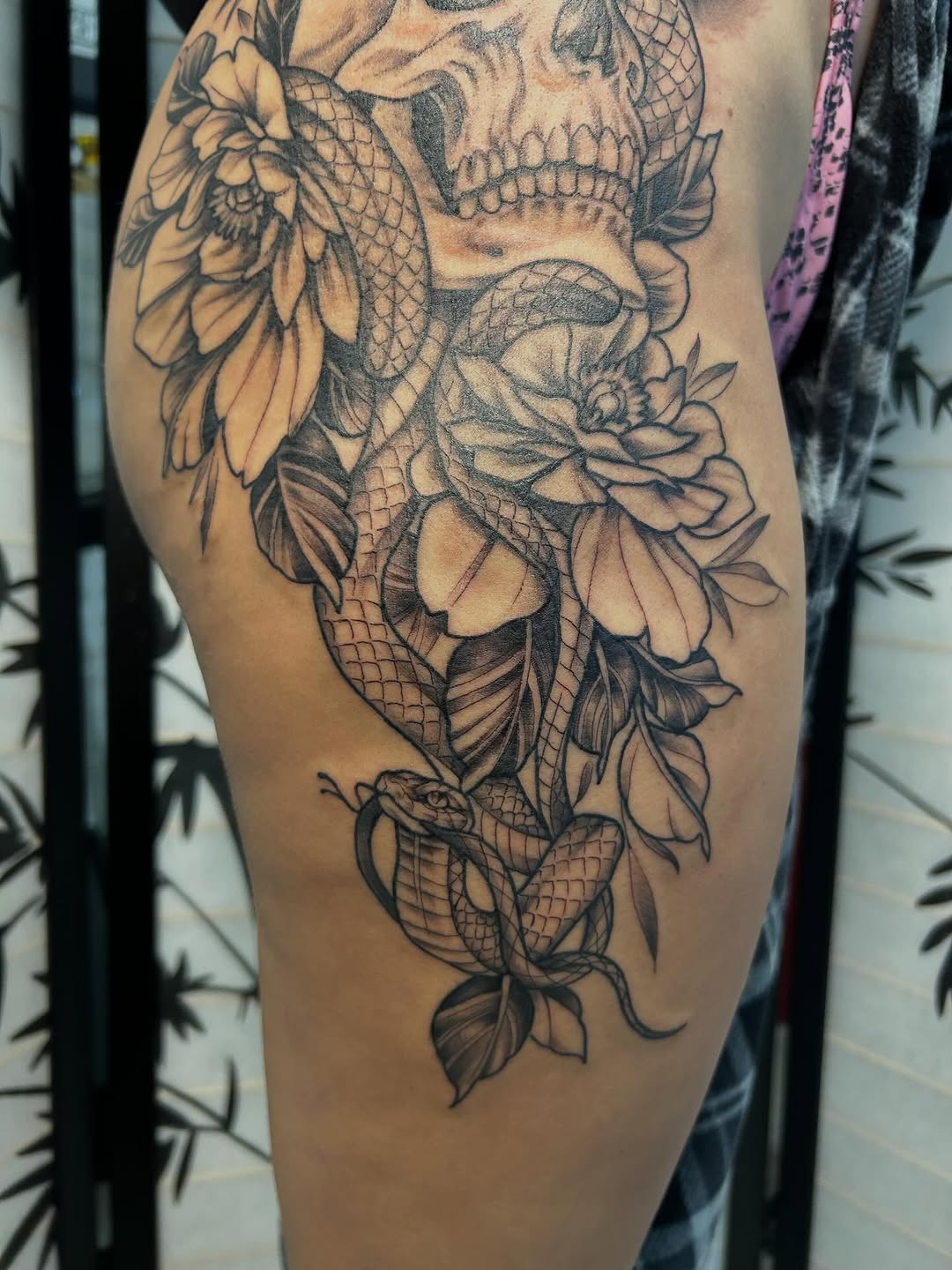 Tattoo by @fionatattooos โ black_and_grey, realism