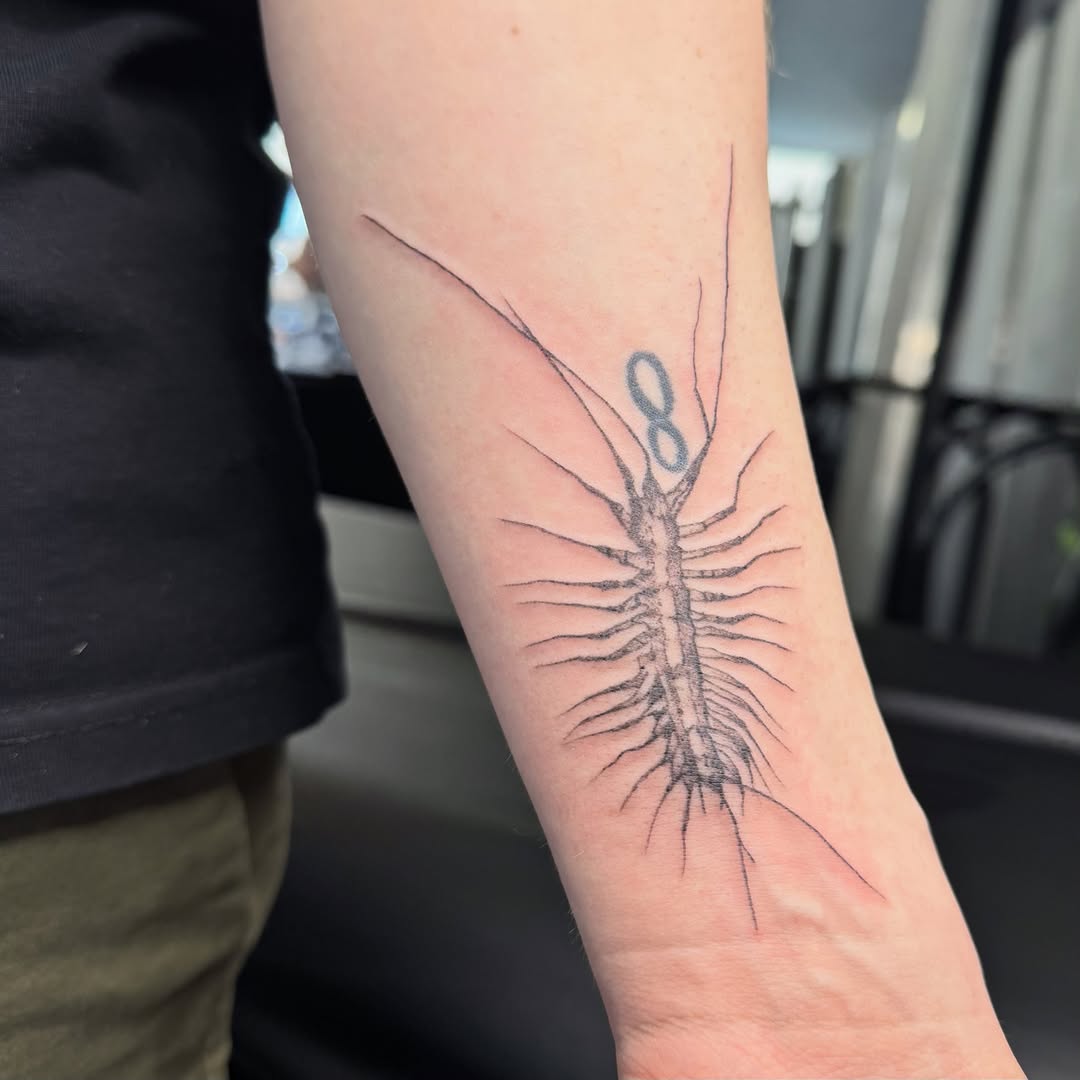 Tattoo by @haut_ces_ane โ fine_line, black_and_grey