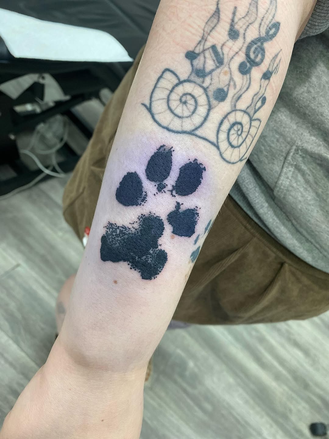 Tattoo by @stabby_savvy — blackwork