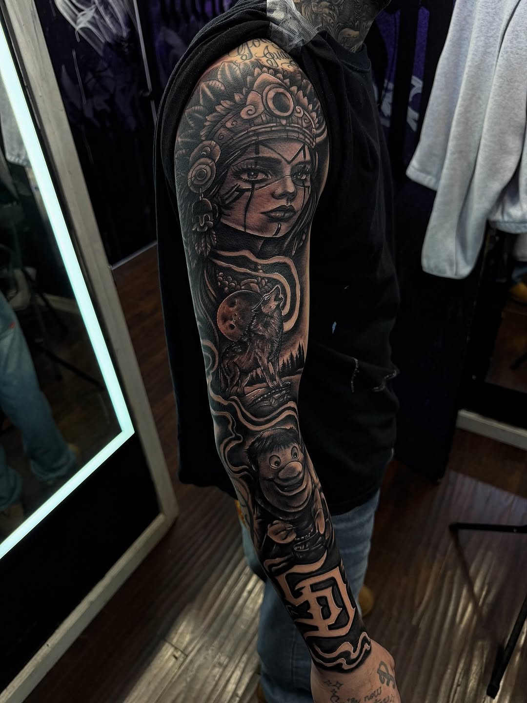 Tattoo by @samg_tat2s — black_and_grey