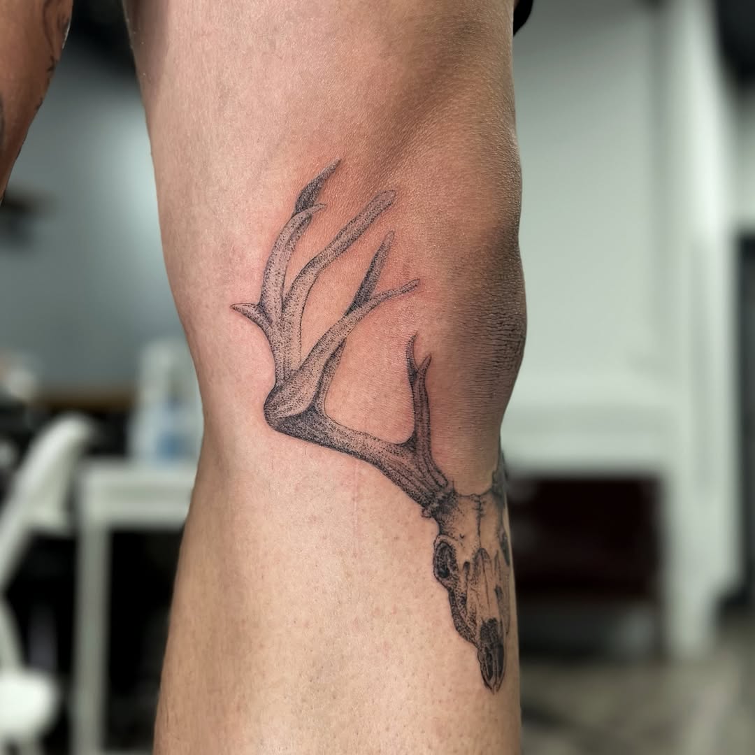 Tattoo by @khk.ttt — dotwork, realism
