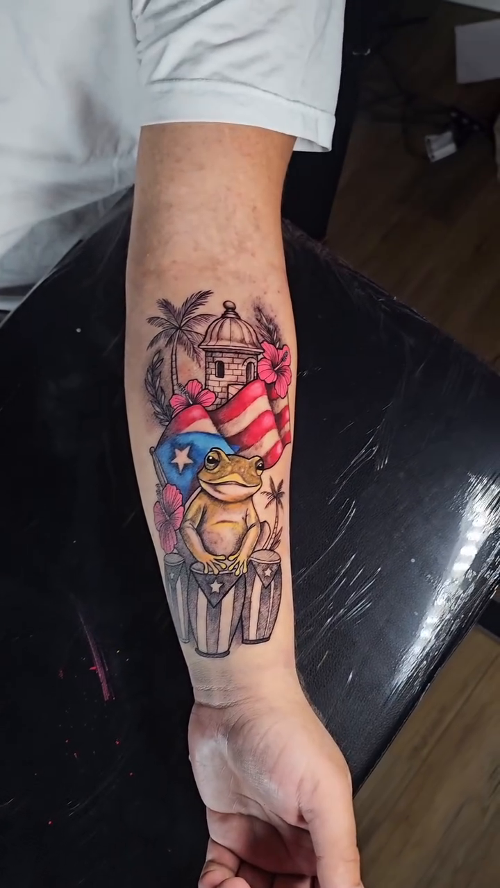 Tattoo by @jb_inkk — new_school