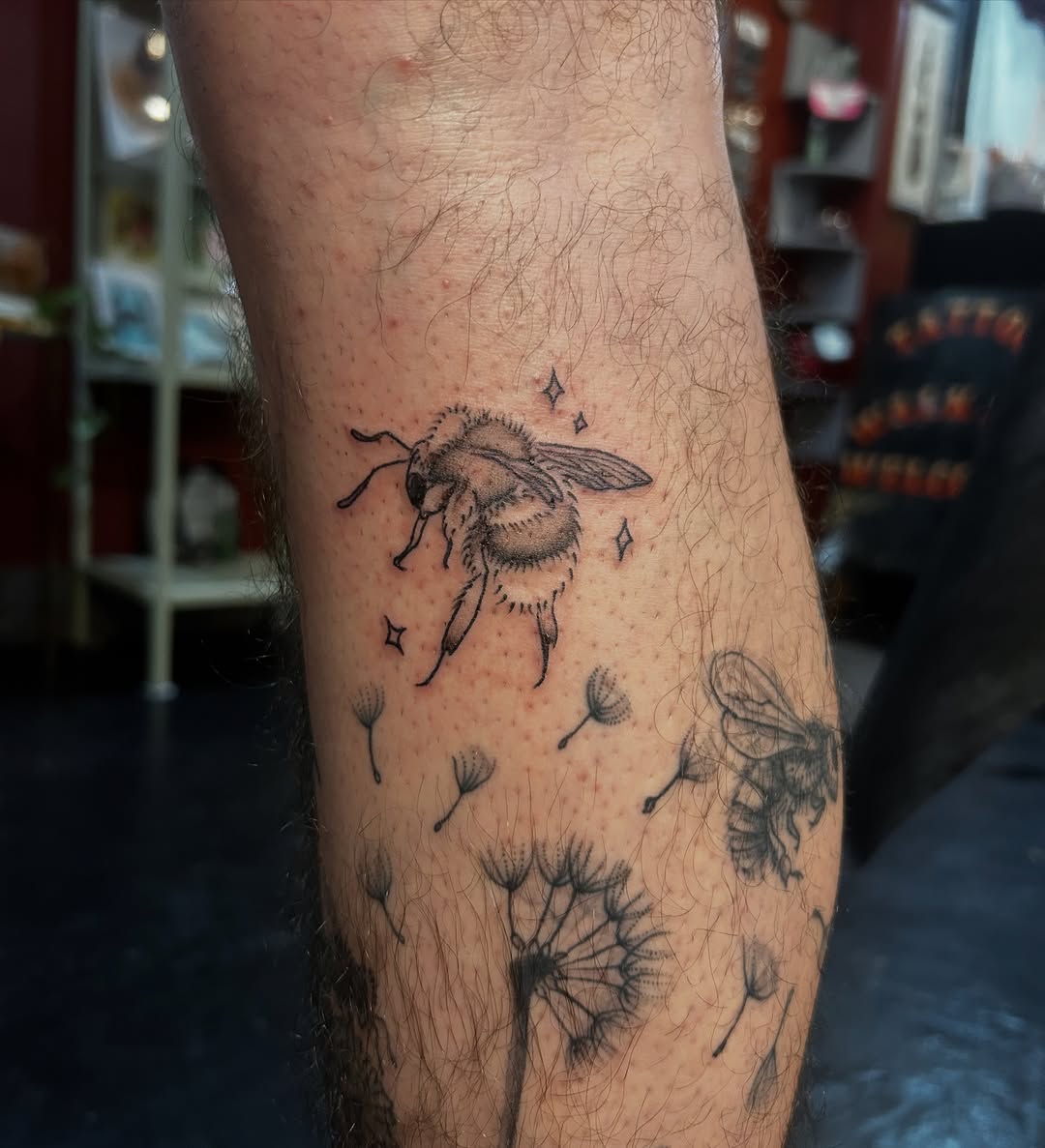 Tattoo by @kingbytradeink — black_and_grey