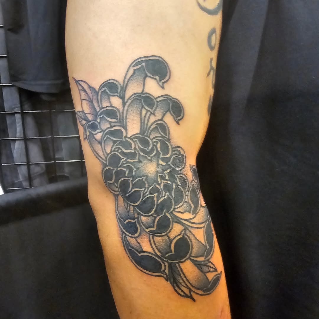 Tattoo by @evandobetattooin — japanese_irezumi, black_and_grey