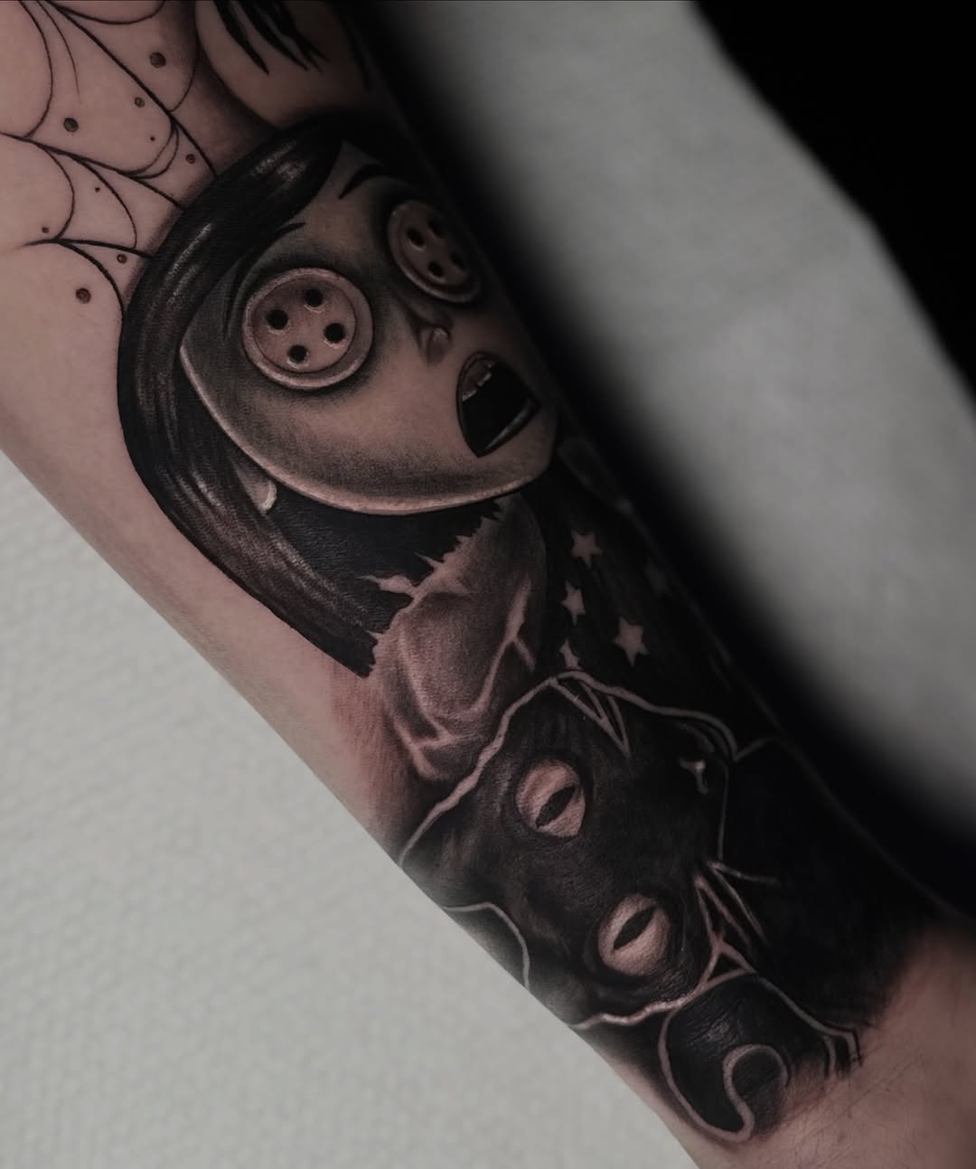 Tattoo by @arisdanielletattoos — realism, black_and_grey
