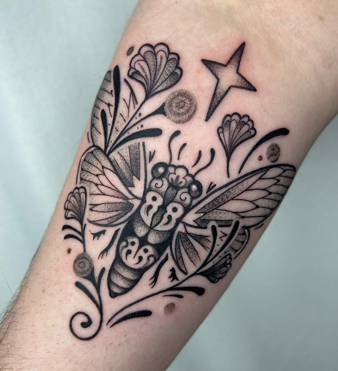 Tattoo by @cicadanymph — black_and_grey, ornamental