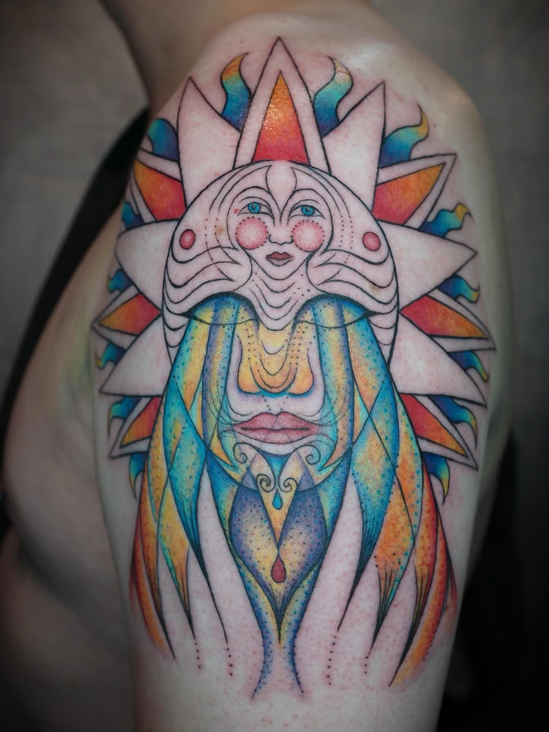 Tattoo by @voidlight.tattoo — geometric, new_school
