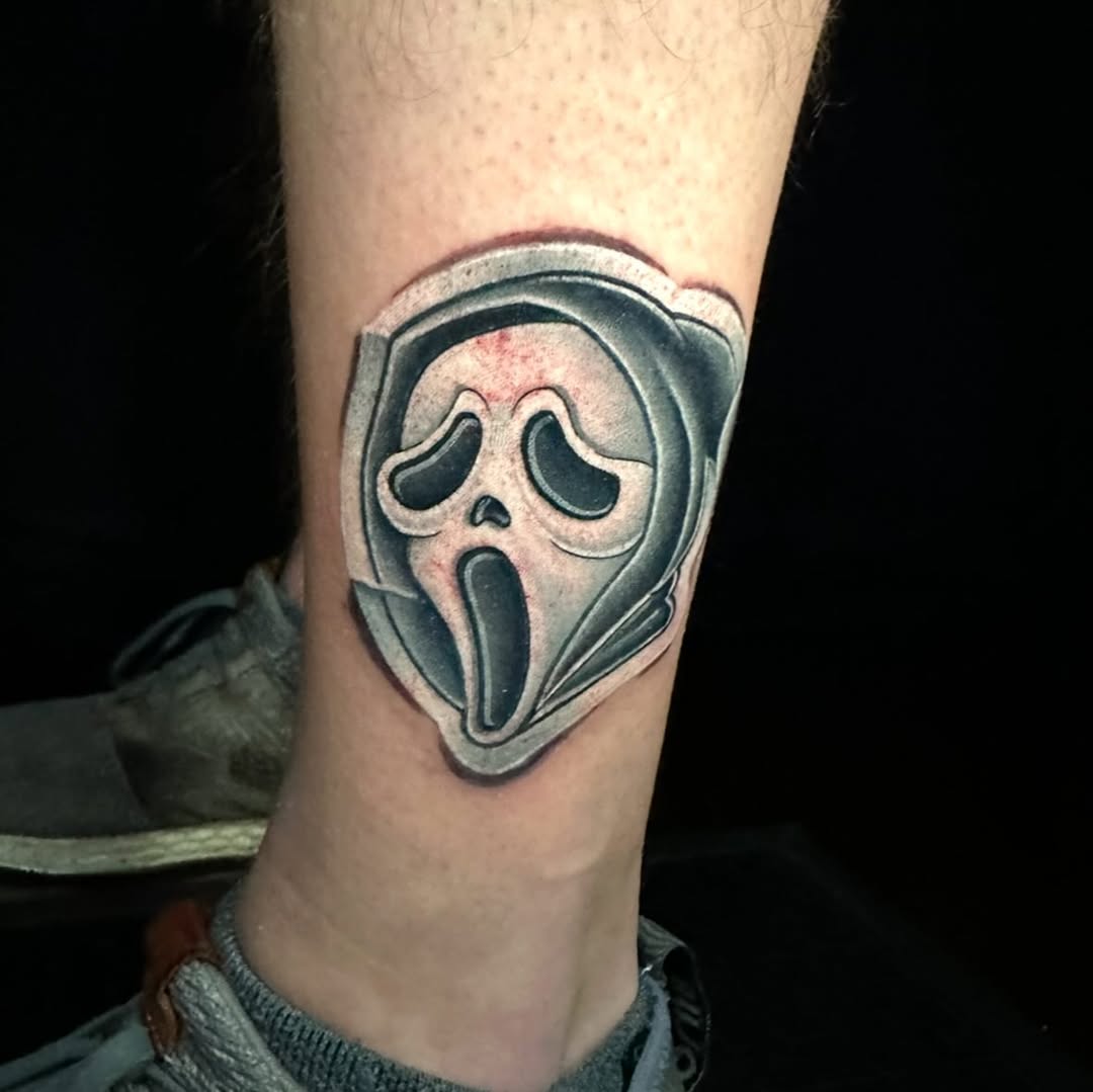 Tattoo by @phantastic_tattoos — black_and_grey
