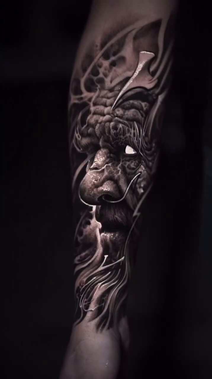 Tattoo by @victorportugal — blackwork