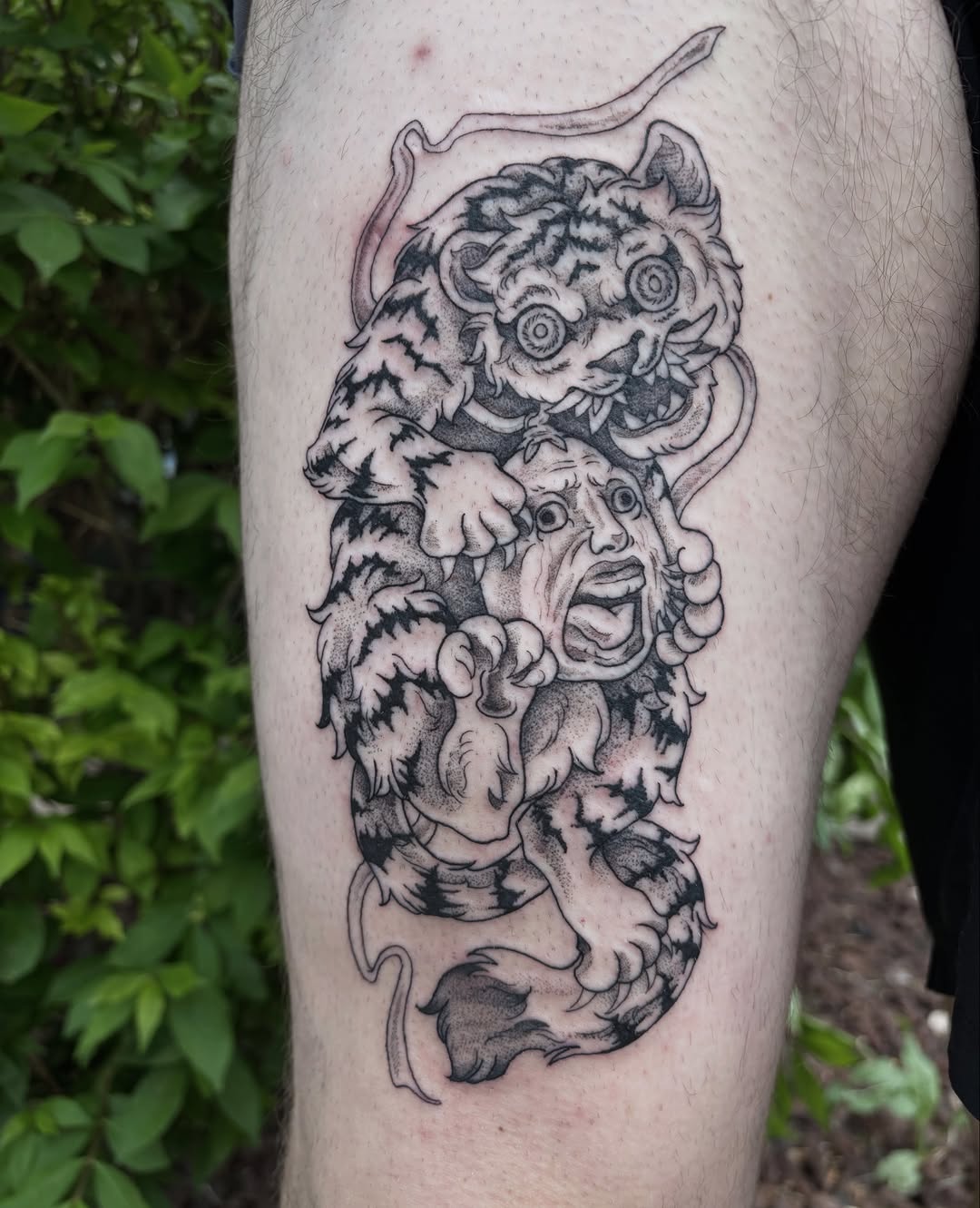 Tattoo by @thursdaybluez β illustrative, blackwork