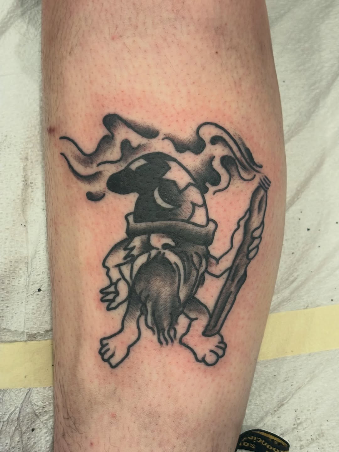 Tattoo by @fracas_tattoo โ american_traditional, illustrative