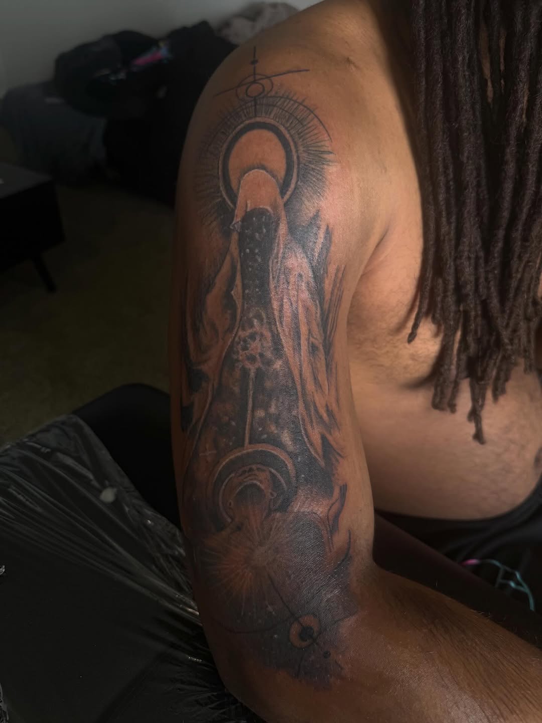Tattoo by @eunoiatattoos_ — blackwork