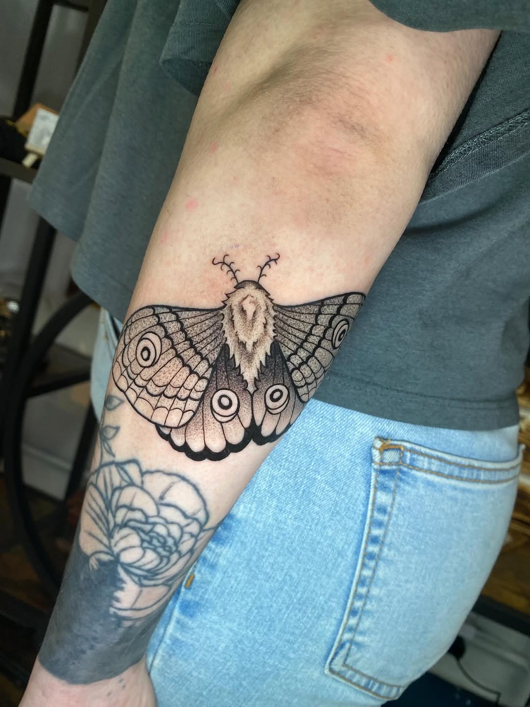 Tattoo by @tree.lmnop.tattoo — black_and_grey, dotwork