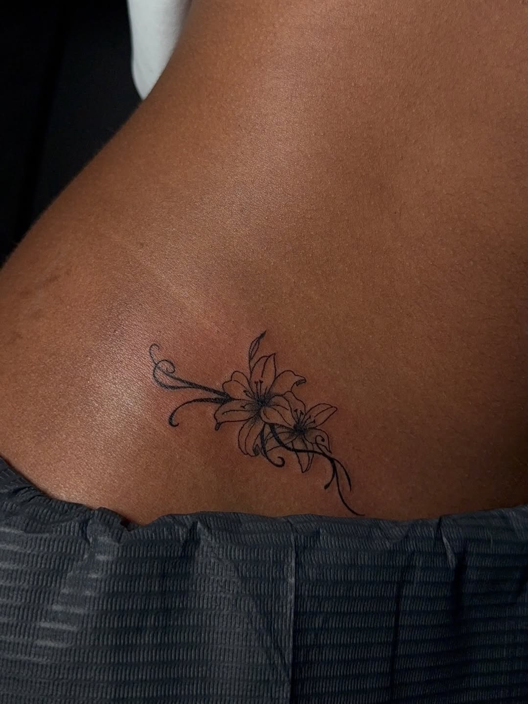 Tattoo by @inkwjuju — fine_line
