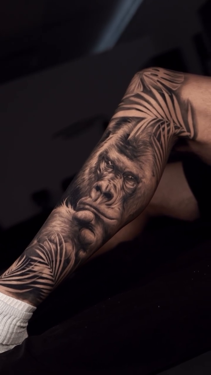 Tattoo by @reyolivarestattoos โ realism, black_and_grey