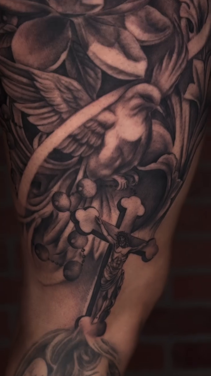 Tattoo by @jocelyntattoos โ realism, black_and_grey