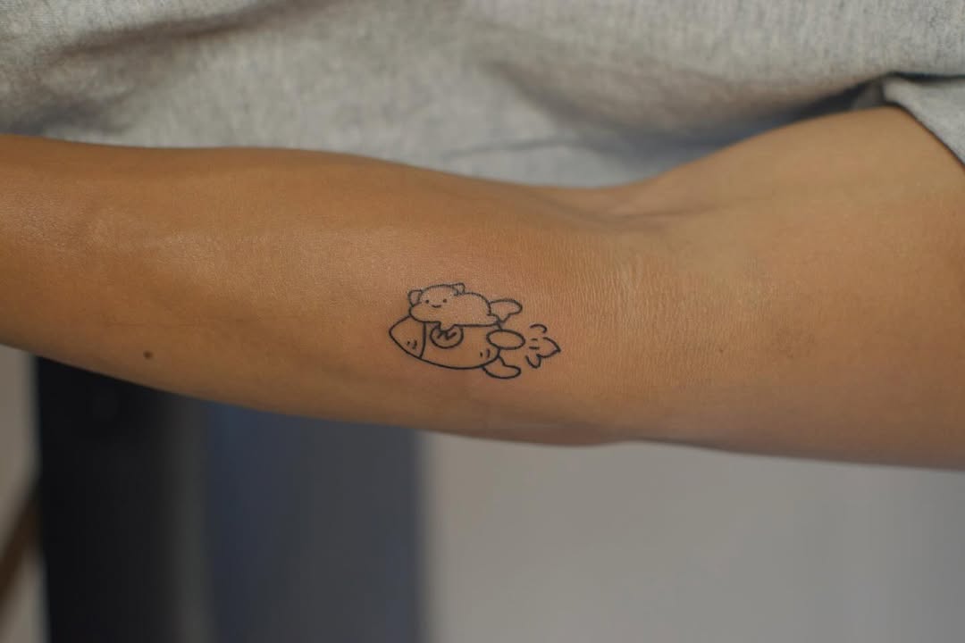 Tattoo by @anozz.tat — fine_line, minimalist