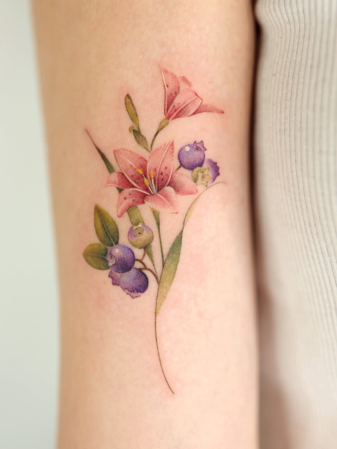Tattoo by @sozil_tattoo — fine_line, realism