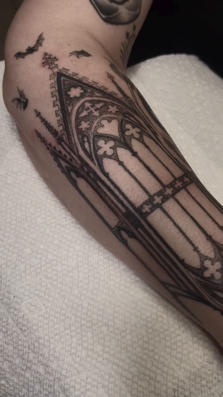 Tattoo by @vicentetattoos β blackwork, geometric