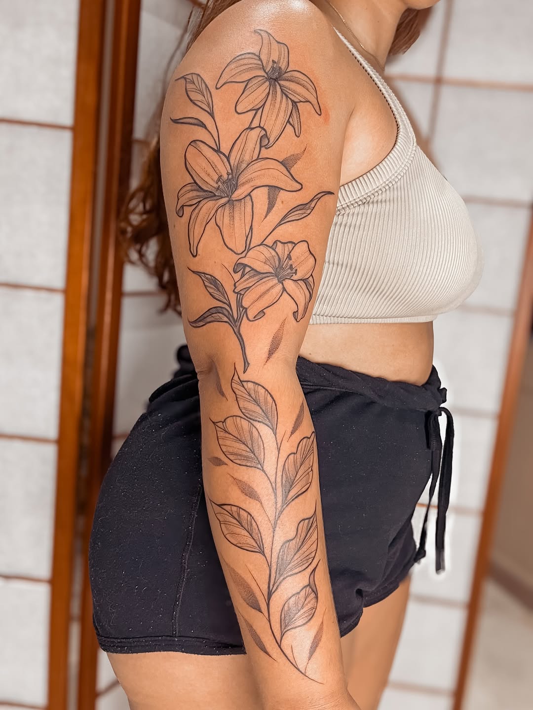 Tattoo by @eudipaula — fine_line, black_and_grey