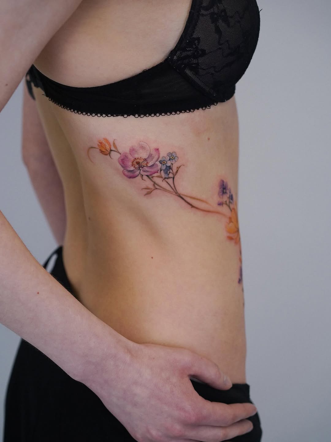 Tattoo by @hye.artt β fine_line, watercolor