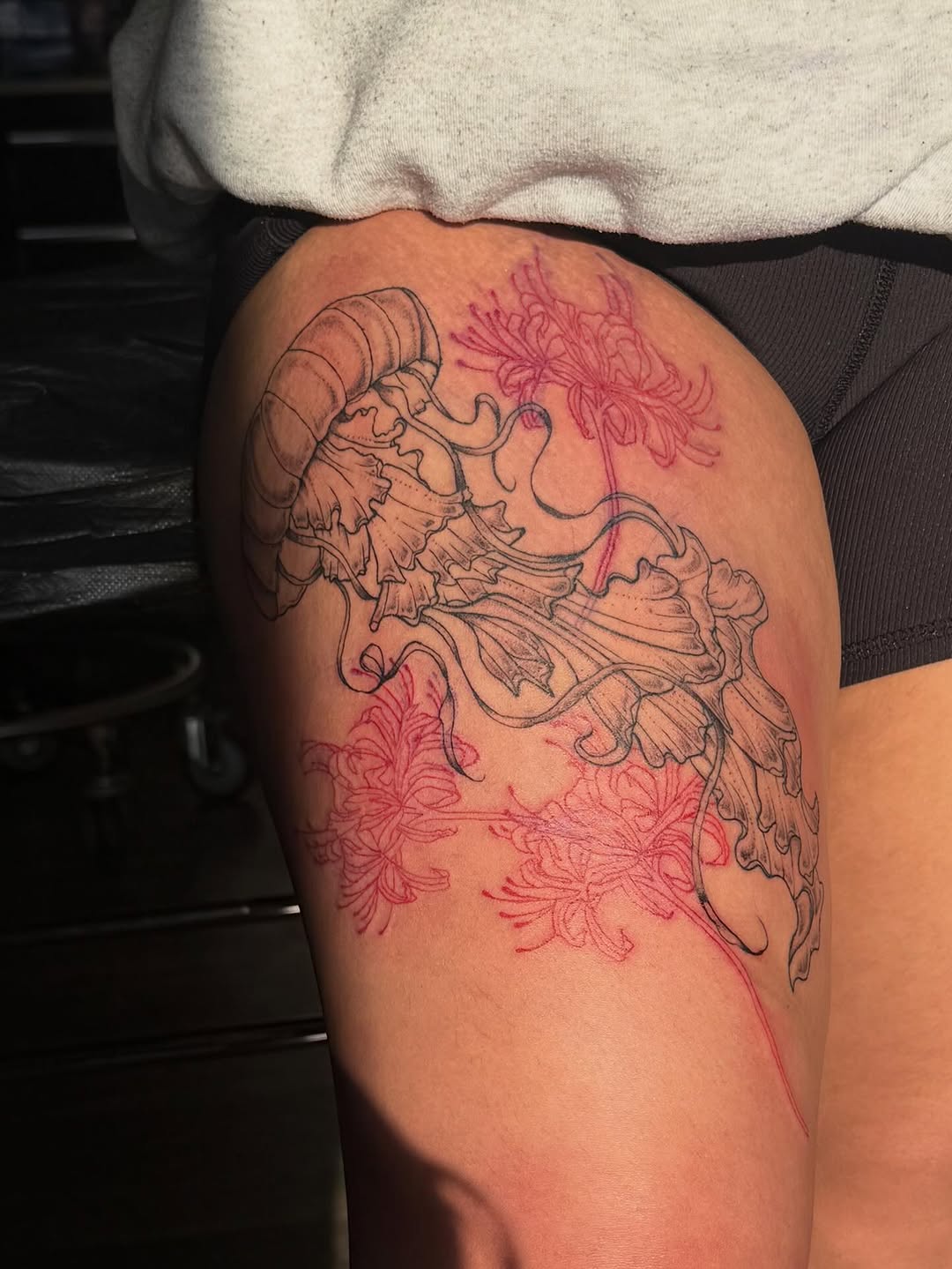 Tattoo by @pandora.inkk — illustrative, fine_line