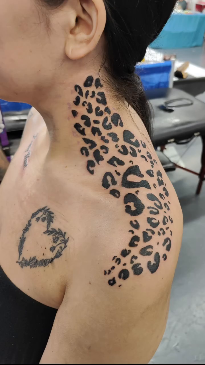 Tattoo by @madmanmarktattoos — blackwork