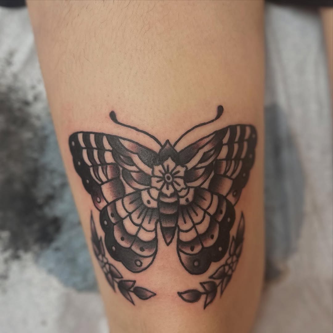 Tattoo by @norawillstattoo — american_traditional