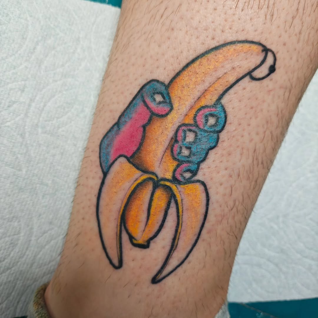 Tattoo by @leximakestattoos — new_school