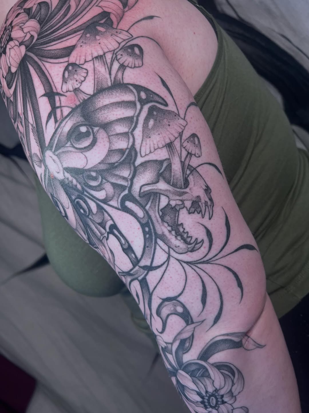 Tattoo by @kay.inkss — illustrative, black_and_grey