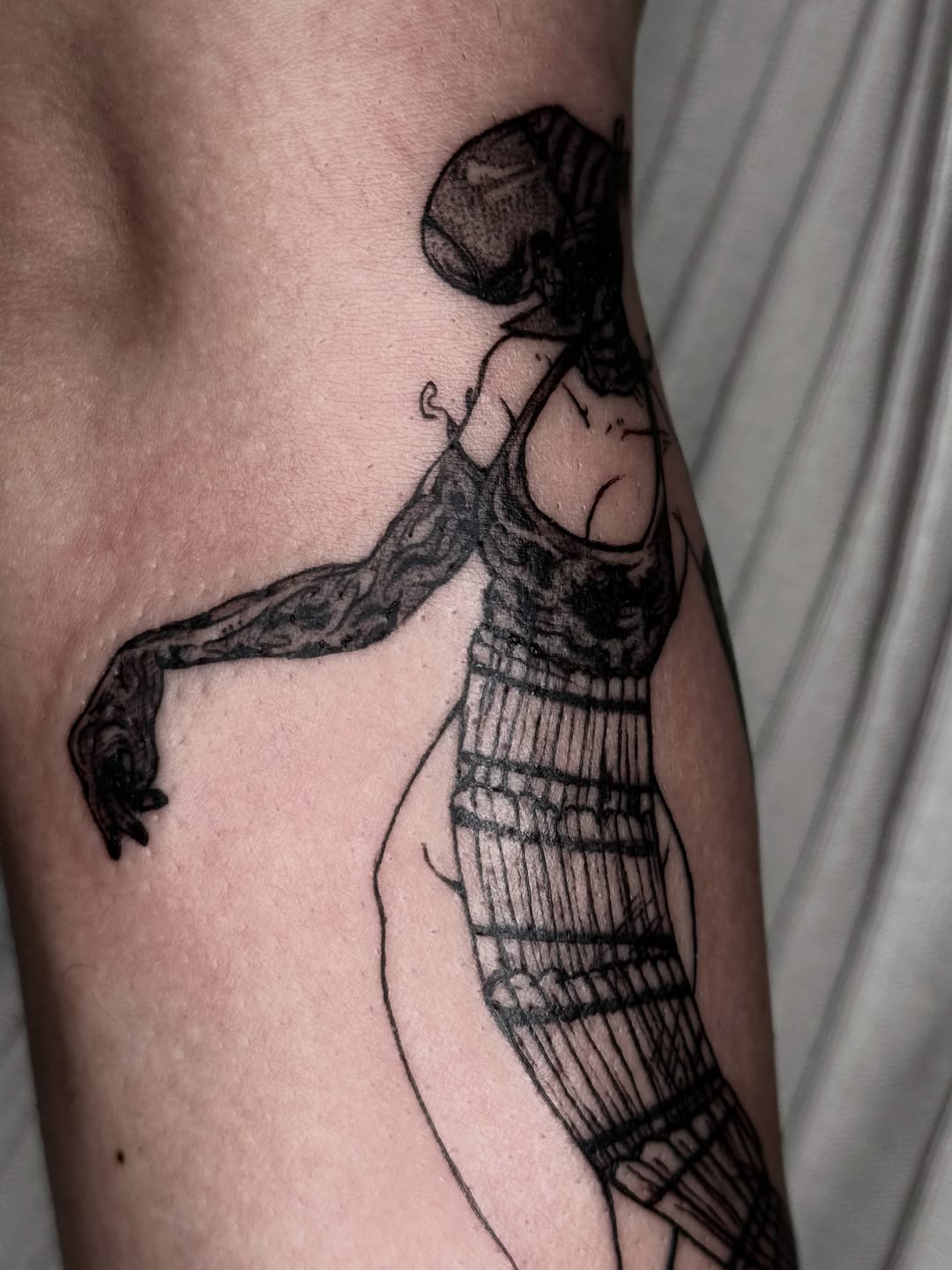 Tattoo by @lilith.belle.tattoo β illustrative, blackwork
