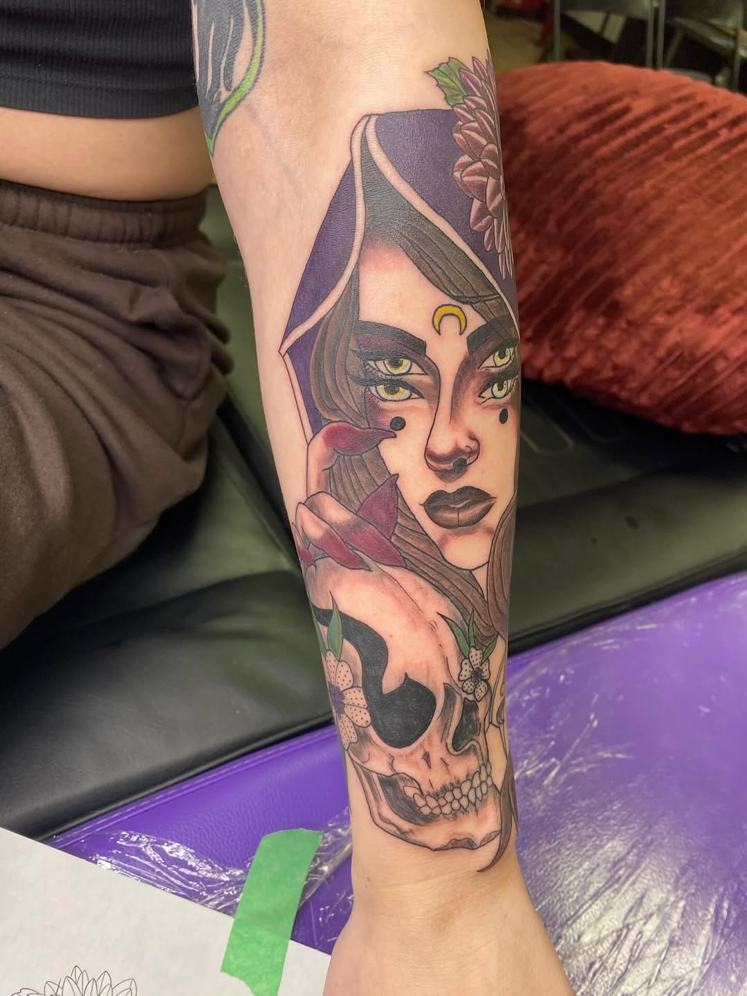 Tattoo by @katielou_tattoo โ illustrative, dark_realism