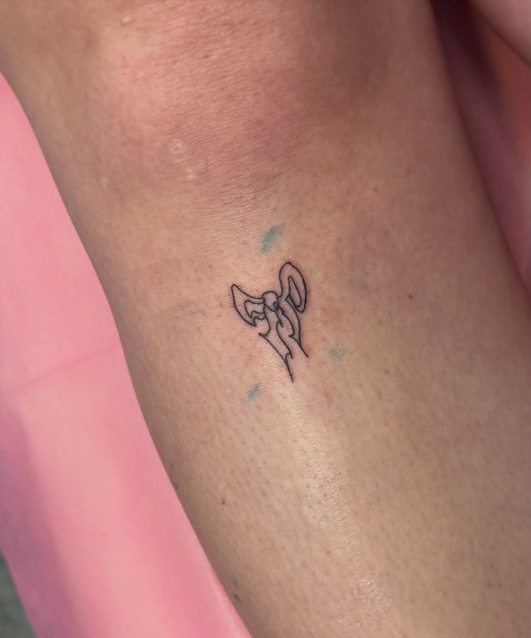 Tattoo by @sagejanetattoo — fine_line
