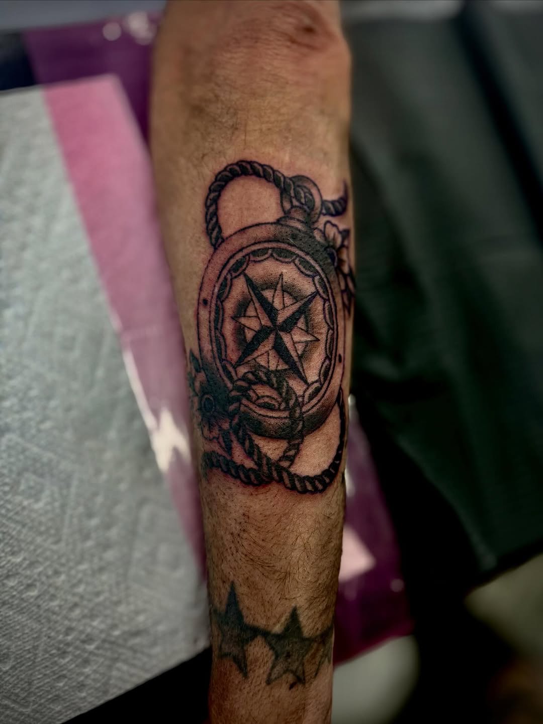 Tattoo by @dfwtattooqueen โ american_traditional
