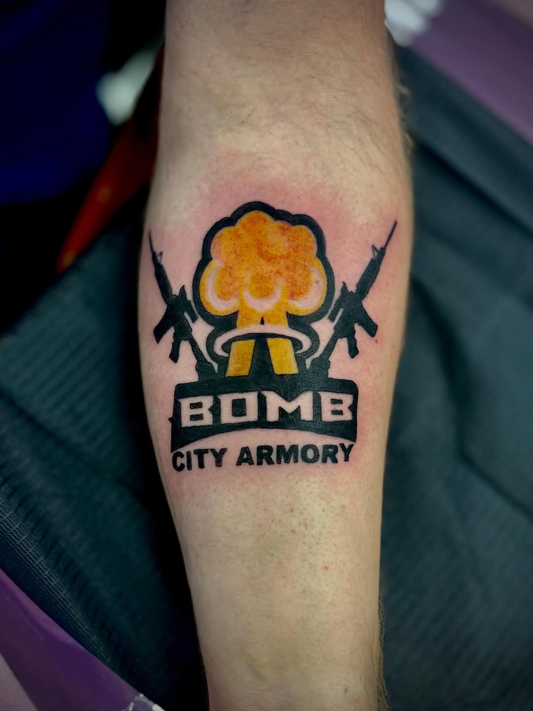 Tattoo by @dfwtattooqueen โ blackwork