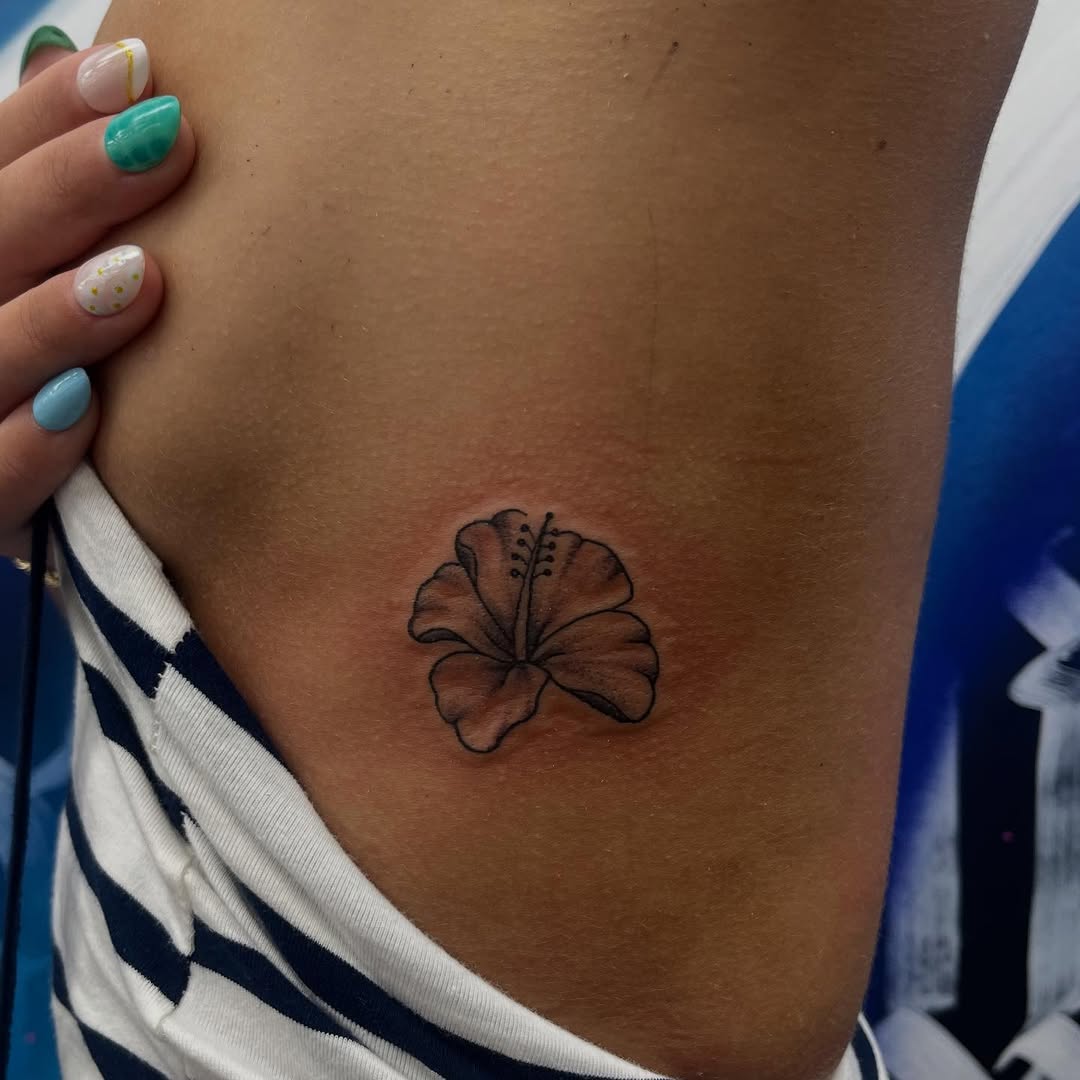 Tattoo by @frankysharpz โ fine_line, black_and_grey