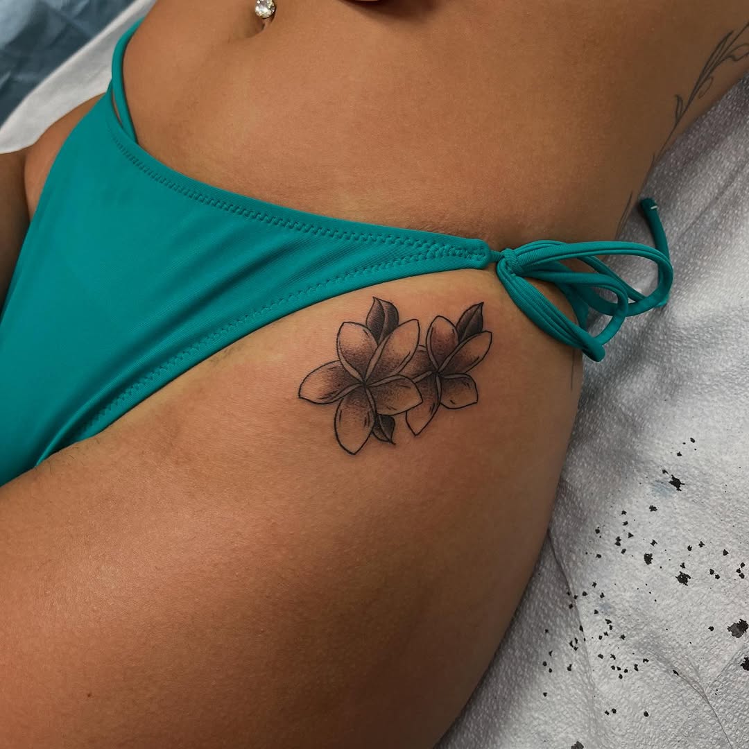 Tattoo by @frankysharpz โ fine_line, illustrative