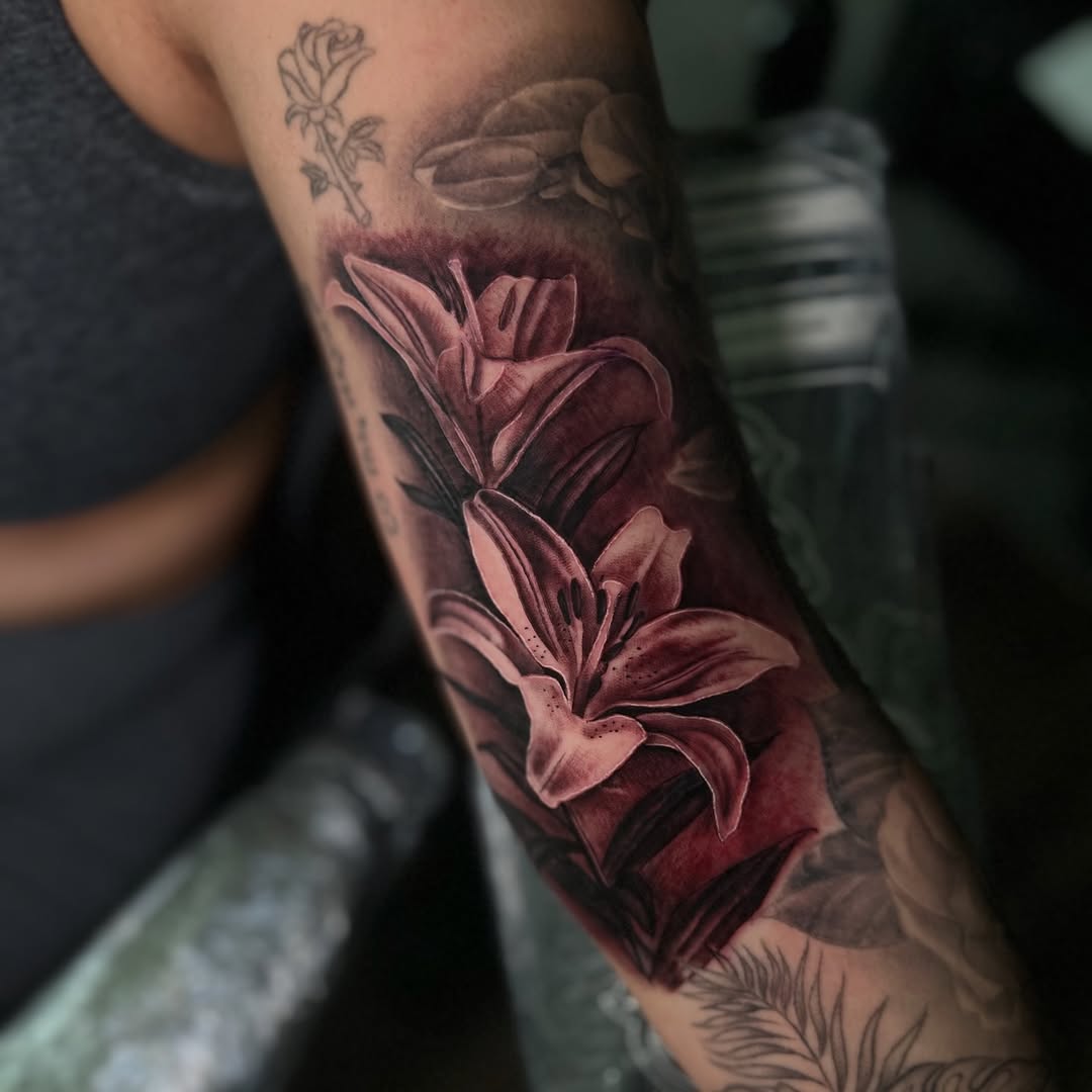 Tattoo by @vondr4e — black_and_grey, realism