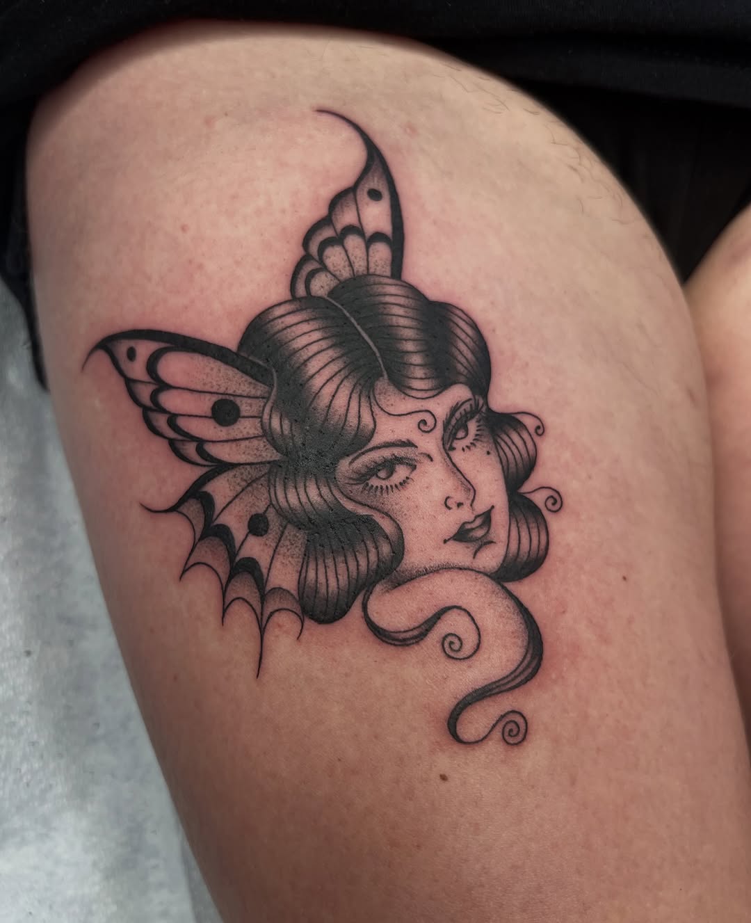 Tattoo by @syrenbier — american_traditional, illustrative