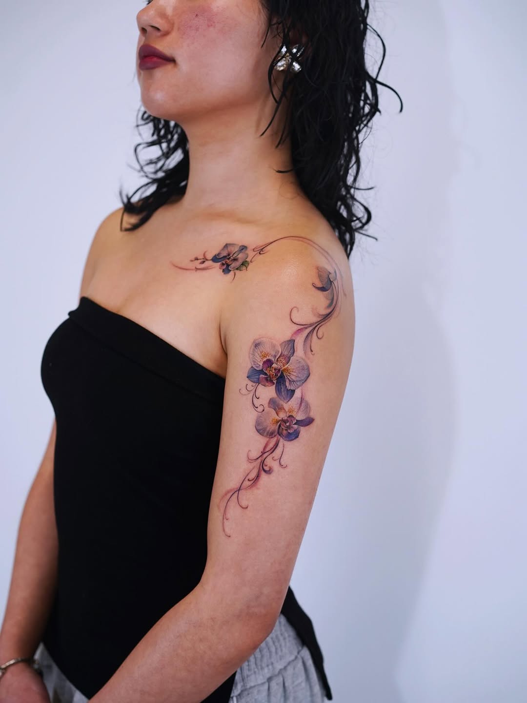 Tattoo by @hye.artt β fine_line, watercolor