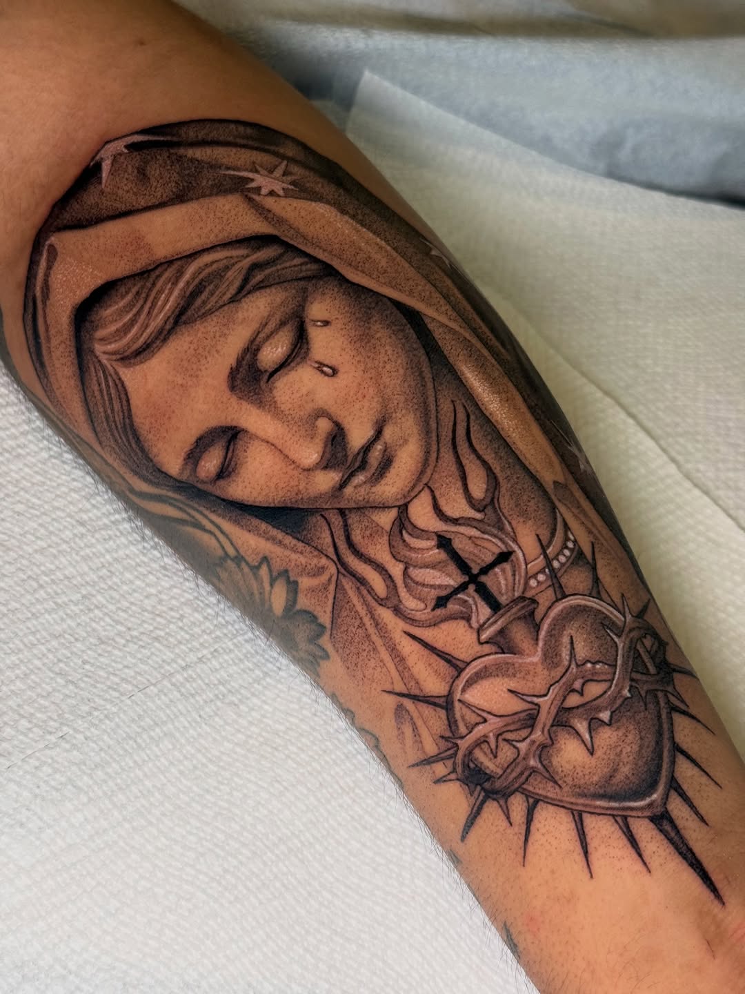 Tattoo by @dumbpeach.jpg — black_and_grey, realism