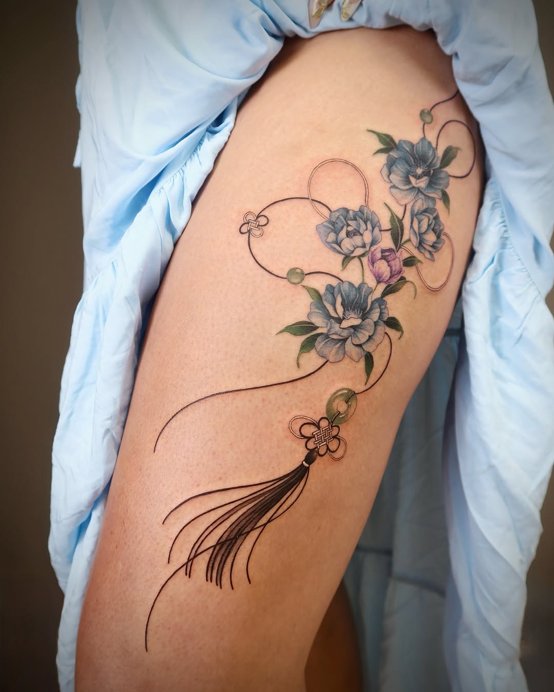 Tattoo by @minaa.ink — illustrative, fine_line