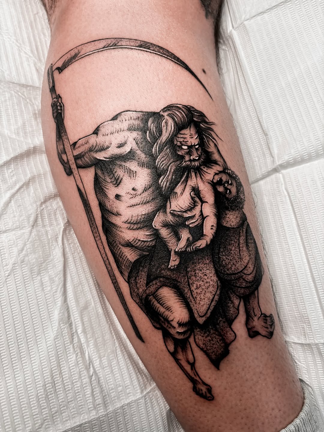 Tattoo by @jadeddesireetattoo — blackwork