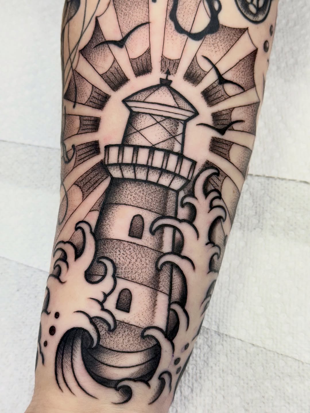 Tattoo by @inkedbyjenna — black_and_grey, illustrative