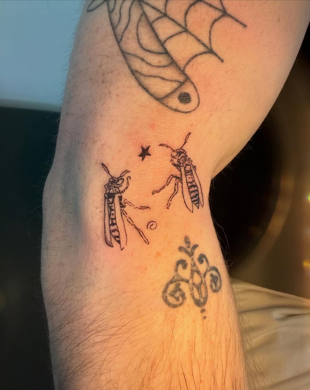 Tattoo by @atech.ink — fine_line, sketch