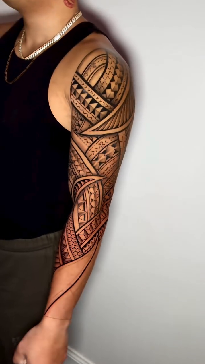 Tattoo by @ivyleetattoo โ tribal, geometric