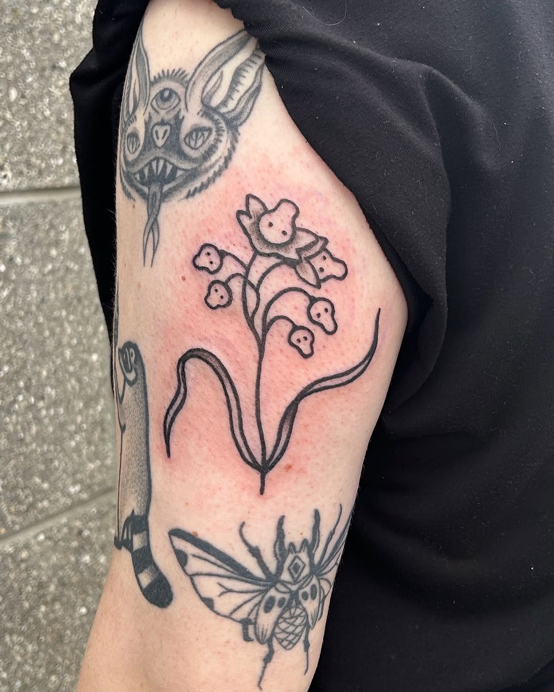 Tattoo by @mayapplecellrip.tattoo β fine_line