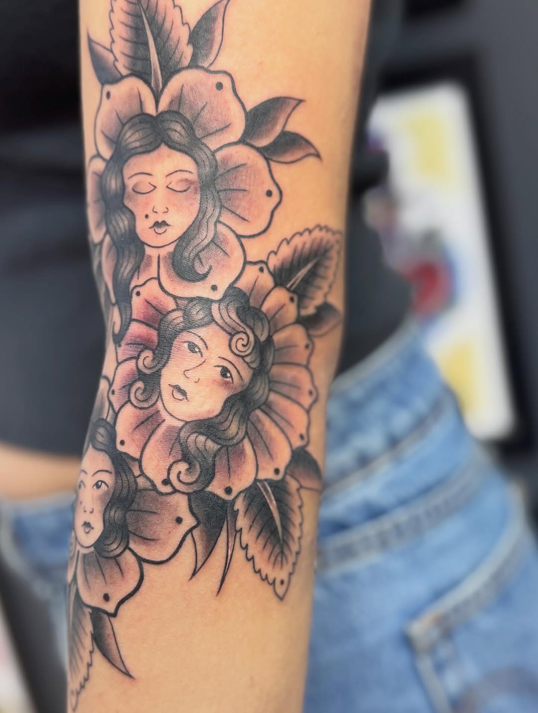 Tattoo by @bellalouisetattoo โ neo_traditional, black_and_grey